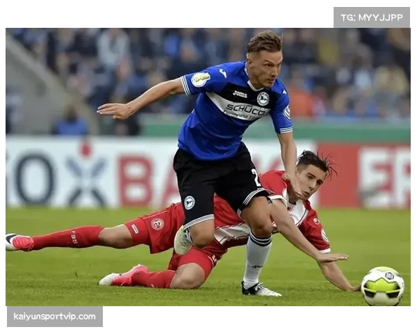 韦恩威斯巴登二比三惜败拜仁 德丙球队展现顽强斗志